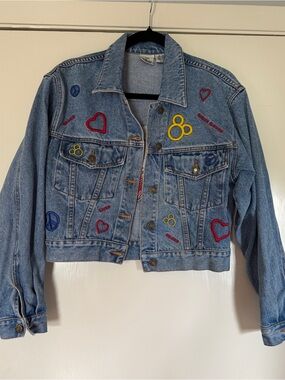 Vintage The Disney Store 90’s Mickey Mouse Embroidered Light Wash Denim Jacket